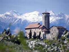 Hotel Il Falchetto | Val di Non Trentino, Regole di Sarnonico | percorsi